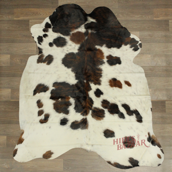 Tricolor Light Cowhide rug (Size 6'3'' x  7'0'') HB0039 EXACT HIDE SHOWN.