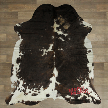 Exotic Cowhide Rug (Size 6'0'' x  6'2'') HBA072 EXACT HIDE SHOWN.