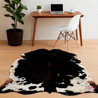 Dark Brown Brindle Cowhide rug (Size 6'8'' x  7'0'') HB0044 EXACT HIDE SHOWN.
